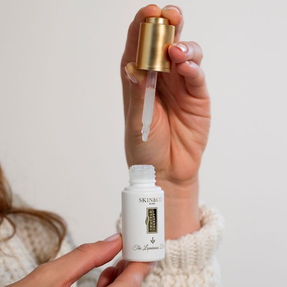 Skin & Co Truffle therapy TRUFFLE THERAPY LUMINOUS DEW EYE SERUM - Picture 6 of 7